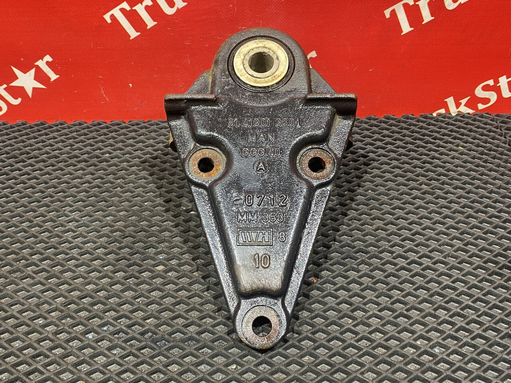 Кронштейн рессоры 2018г