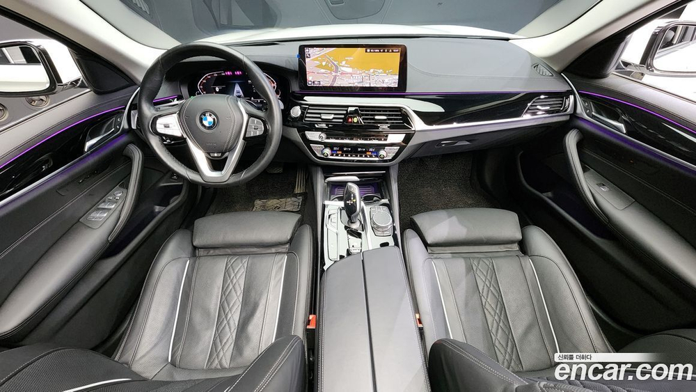 BMW 5 Series (G30) 523d Luxury (02.2022)