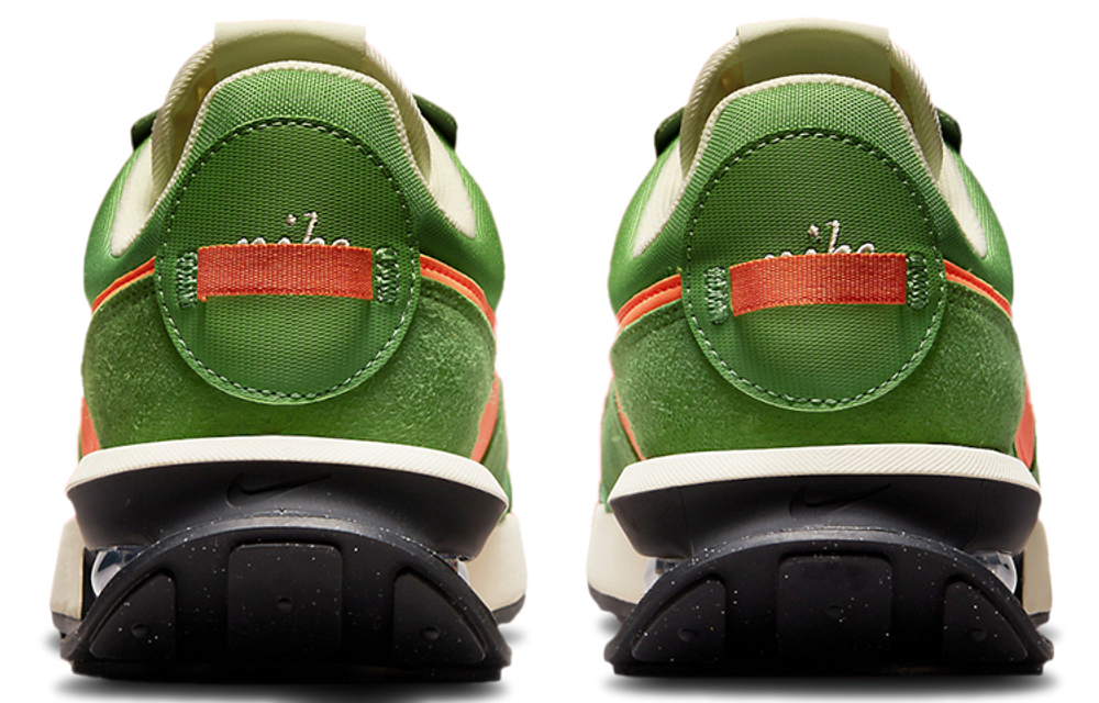 Кроссовки Nike Air Max Pre-Day Lx "Chlorophyll"