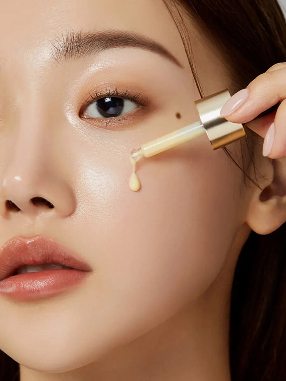 Medicube Концентрированная сыворотка с 14.5% витамина С против пигментации Deep Vita C Ampoule 2.0 10 гр х 3 шт