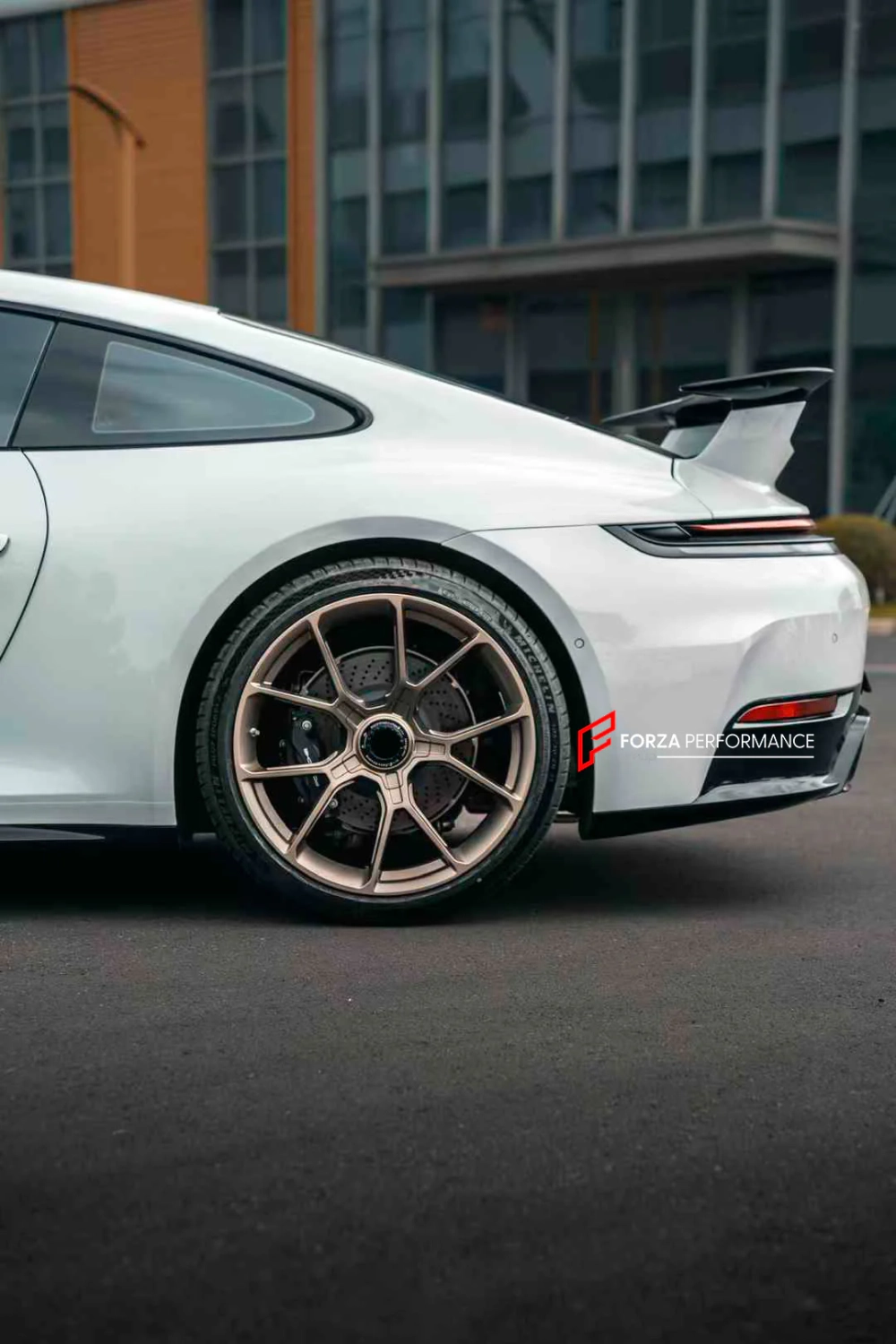 Карбоновая замена заднего диффузора для PORSCHE 911 992.2 CARRERA T / S 2025+