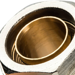 Муфта с внутренней резьбой  Prandelli 32х3,0х1''