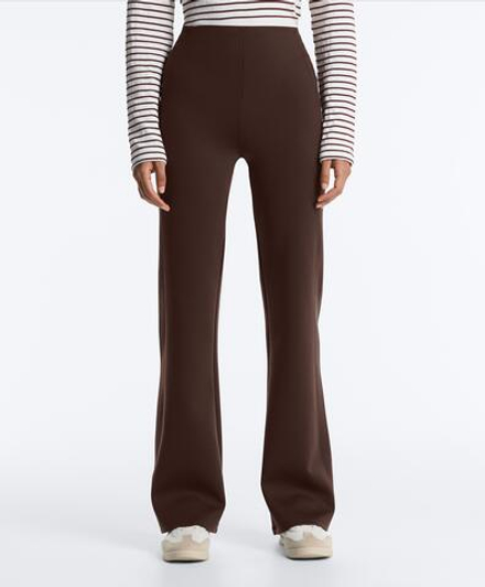 OYSHO Расклешенные брюки с высокой посадкой и эффектом неопрена, коричневый