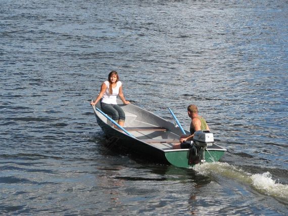 Моторно-гребная лодка СПЭВ Зеленец