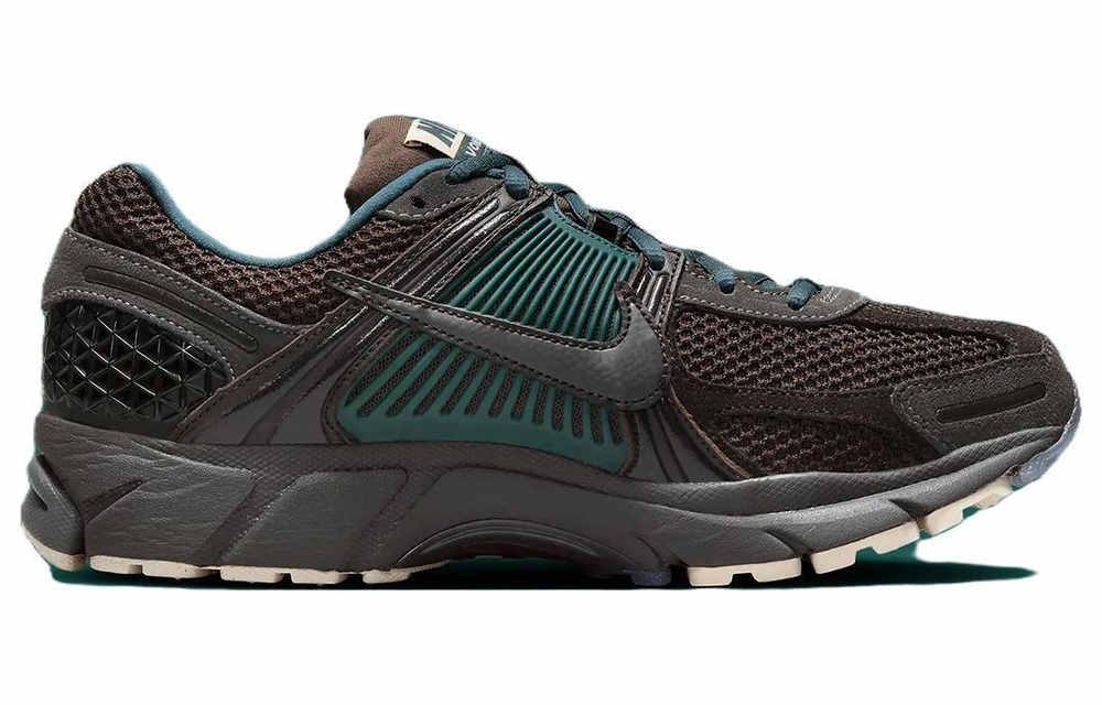 Кроссовки Nike Air Zoom Vomero 5