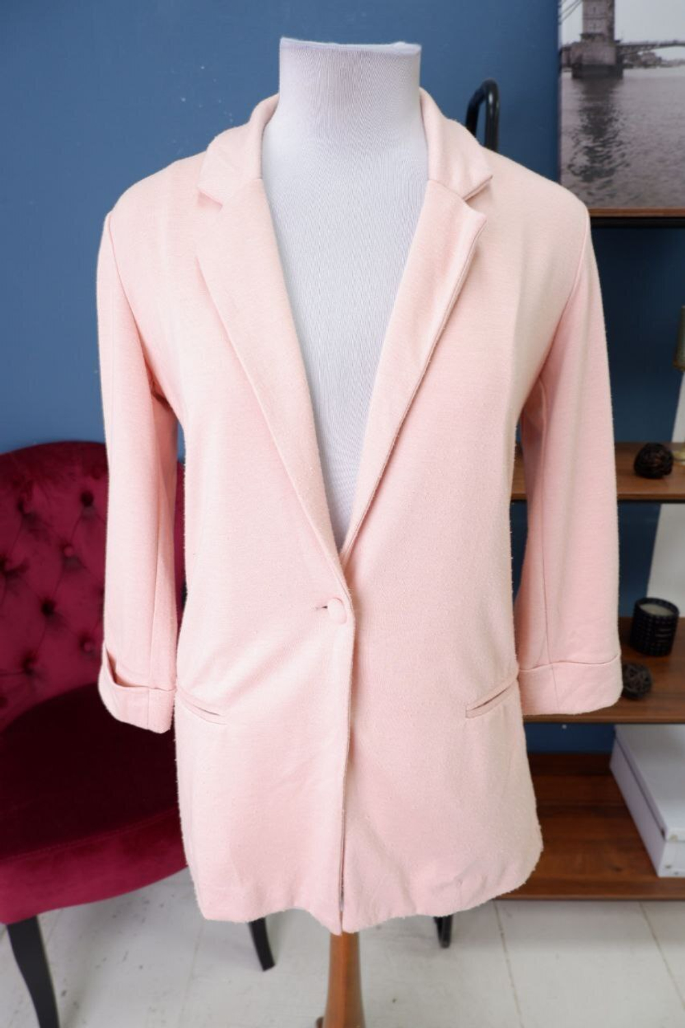 Жакет Colin's нежного цвета 42 размер