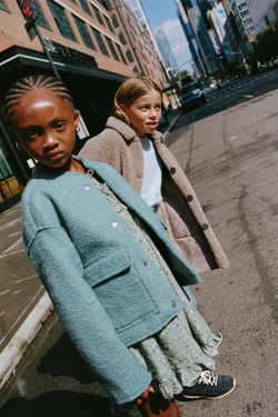 ZARA ПЛАТЬЕ С ЦВЕТОЧНЫМ ПРИНТОМ, СВЕТЛО-ЗЕЛЕНЫЙ