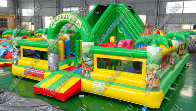 Надувной батут "Джунгли малый" борта с сеткой, размер 10*7*5 м