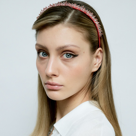 Ободок красный с хрустальным декором