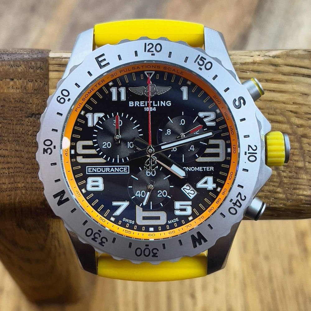 Часы Breitling