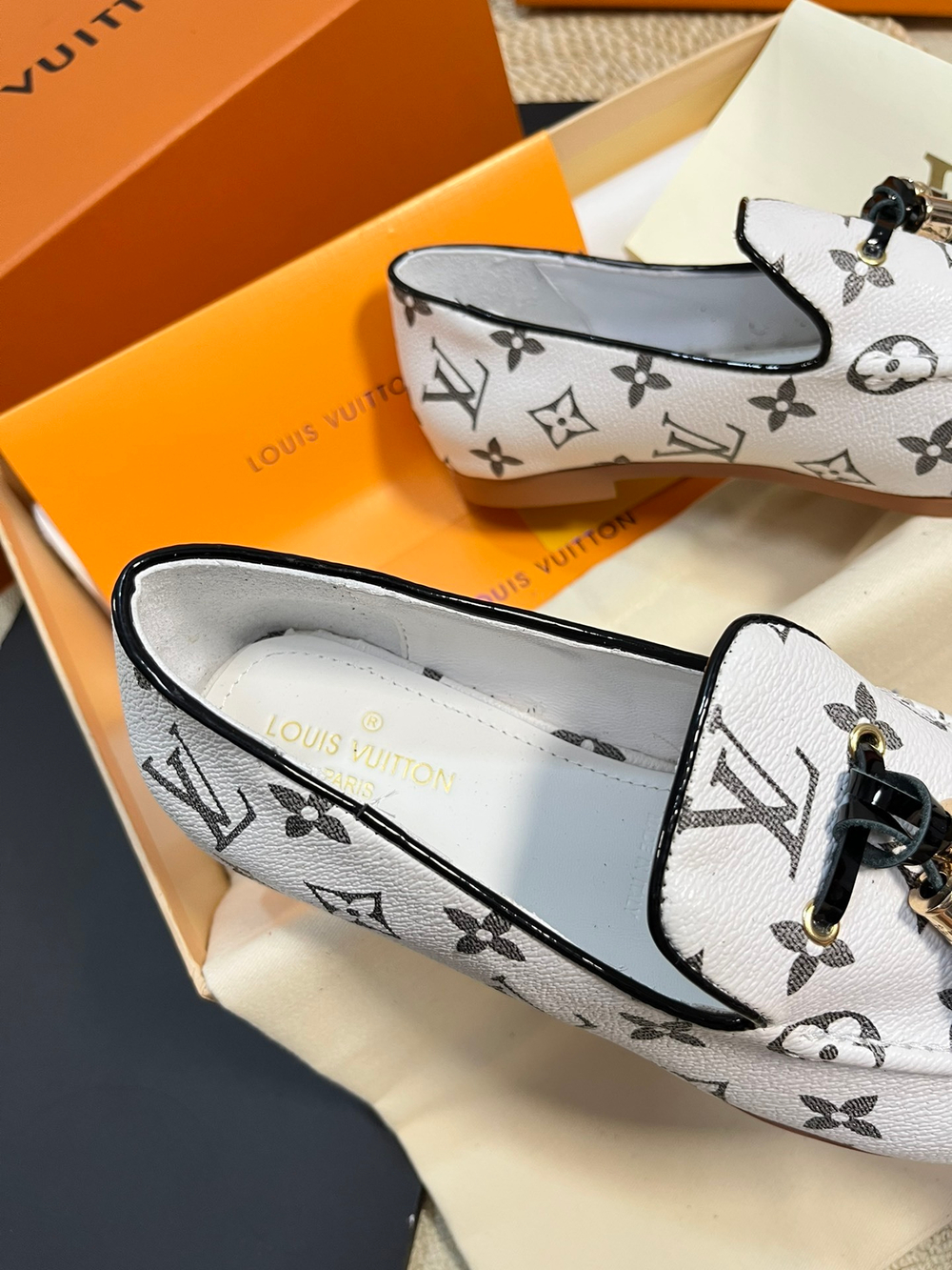 Louis Vuitton Mocassin