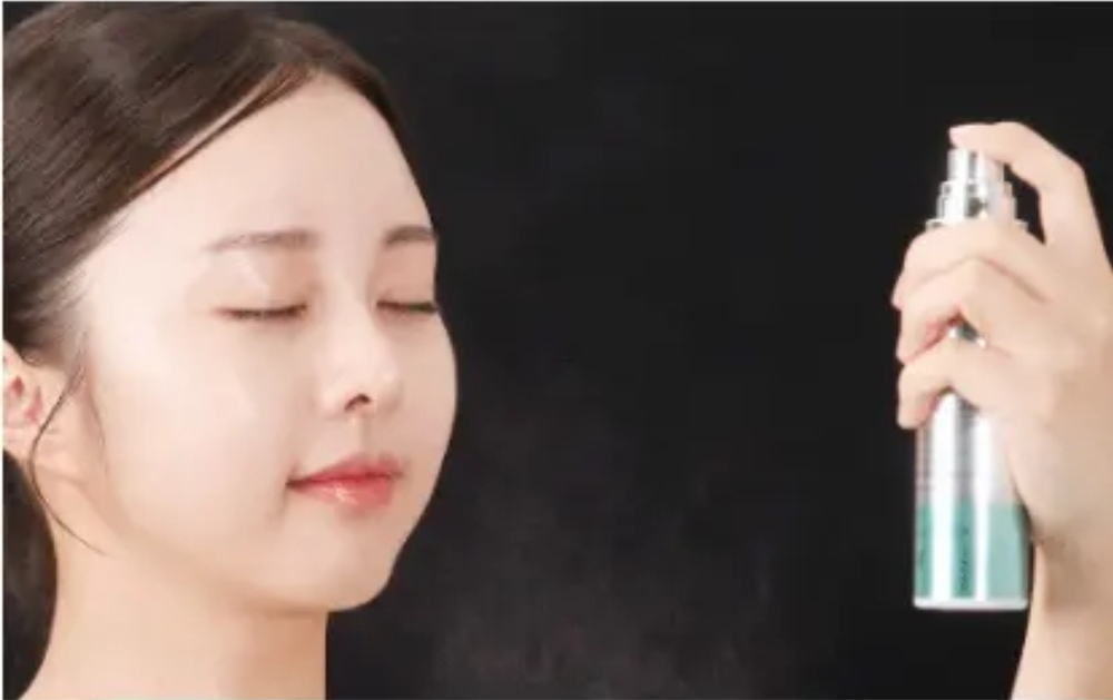 VT МИСТ-ТОНЕР С МИКРОИГЛАМИ ДЛЯ СИЯНИЯ И ВОССТАНОВЛЕНИЯ PDRN Reedle Shot Mist the evolution of SKIN CARE 100 мл