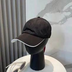 Бейсболка Loro Piana