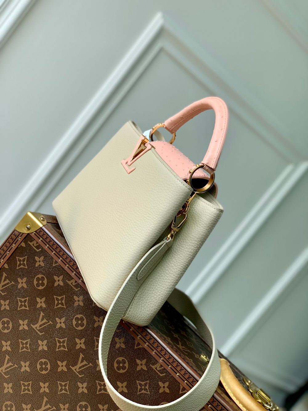 Louis Vuitton Capucines BB