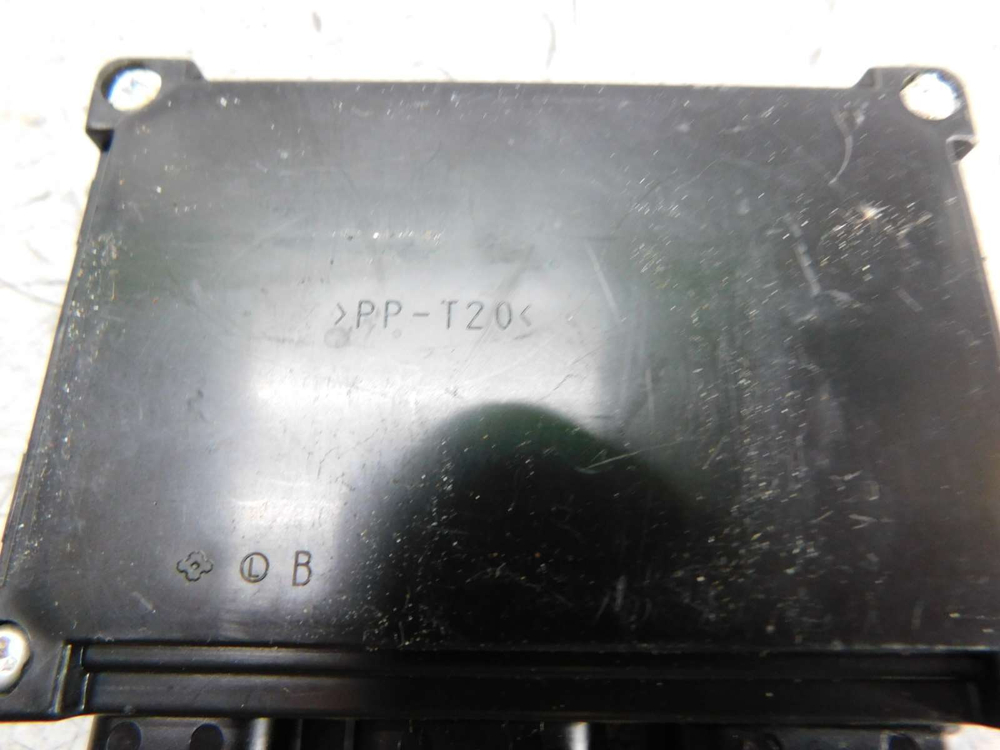 Блок реле Kawasaki ZZR1400 27002-0007