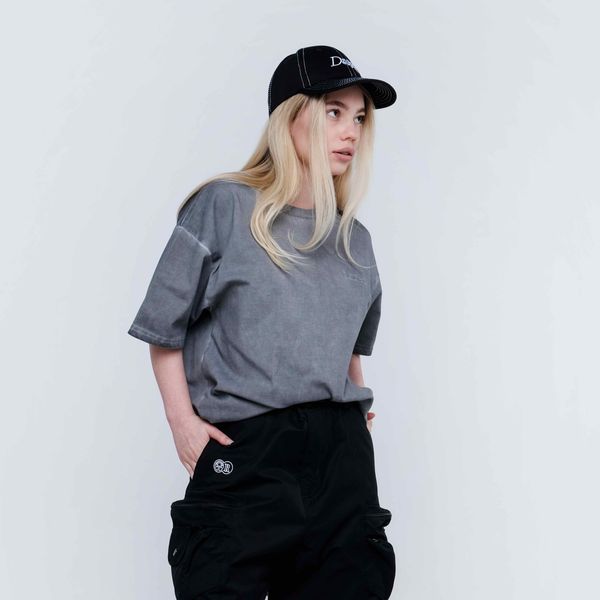 Футболка OG Logo Monochrome Concrete серая - фото 4