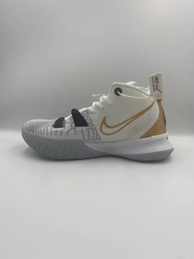 Kyrie 70 80 90 store