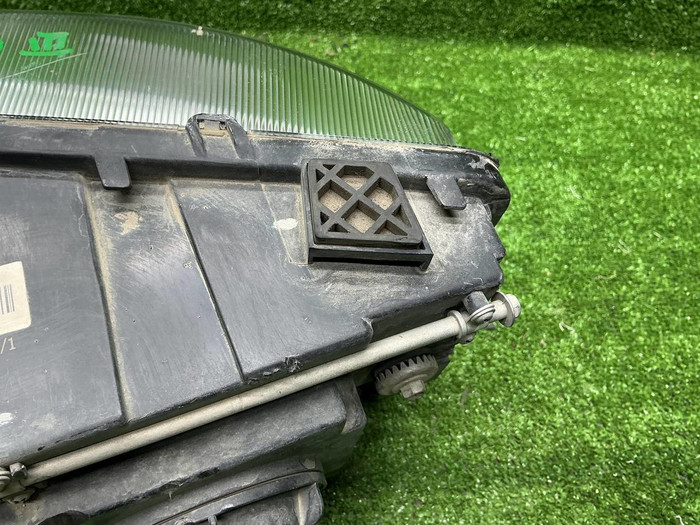 Фара правая Sitrak C7H (2023-н.в.) галоген