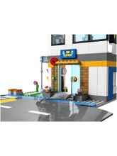 Конструктор LEGO City Community 60329 День в школе