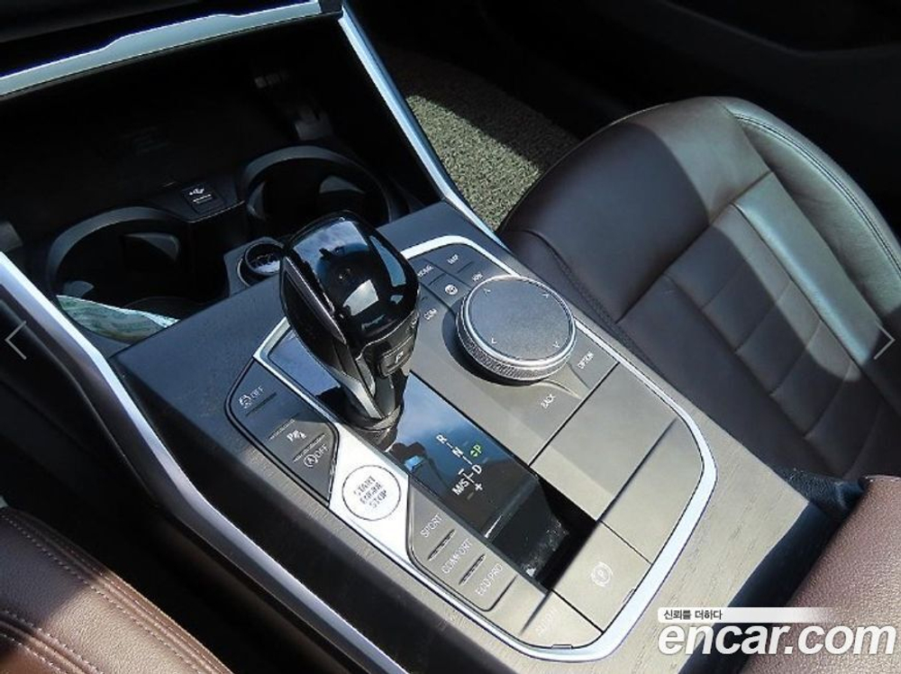 BMW 3 Series (G20) 320i Luxury (04.2020)