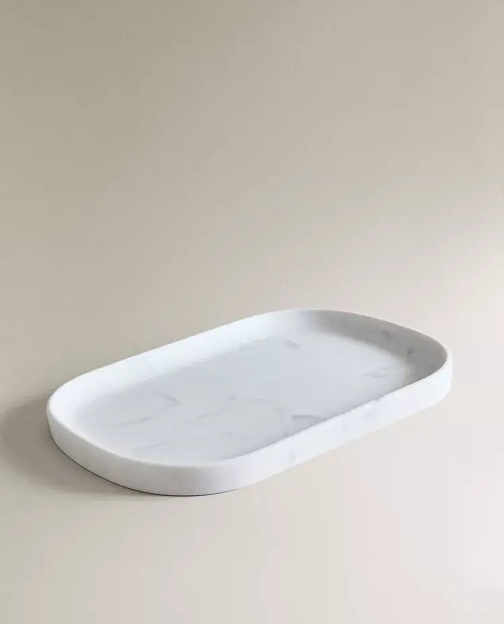 ZARA HOME ПОДНОС ДЛЯ ВАННОЙ С МРАМОРНЫМ УЗОРОМ, СЕРЫЙ