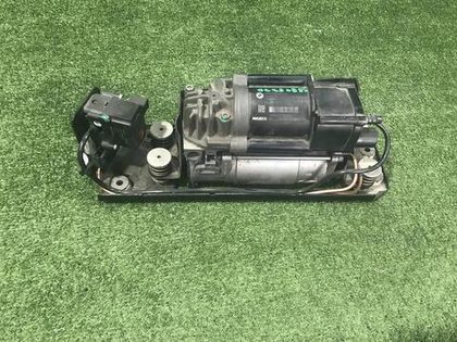 Компрессор пневмоподвески BMW 7er F01, F02 (2008-2015)