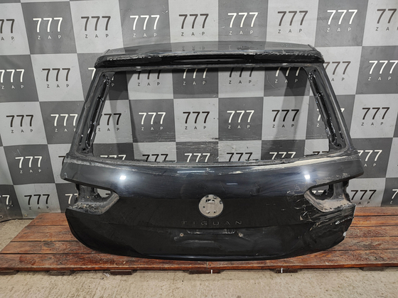 Крышка багажника Volkswagen Tiguan 2 16-нв Б/У Оригинал 5NA827025M