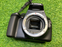 Canon EOS 1100D Kit 18-55mm (5.800 кадров)