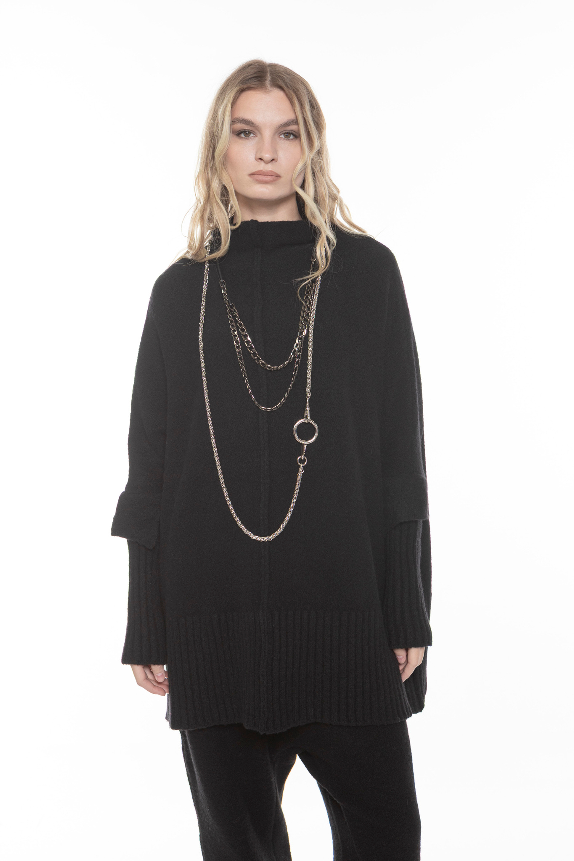 УДЛИНЕННЫЙ ДЖЕМПЕР