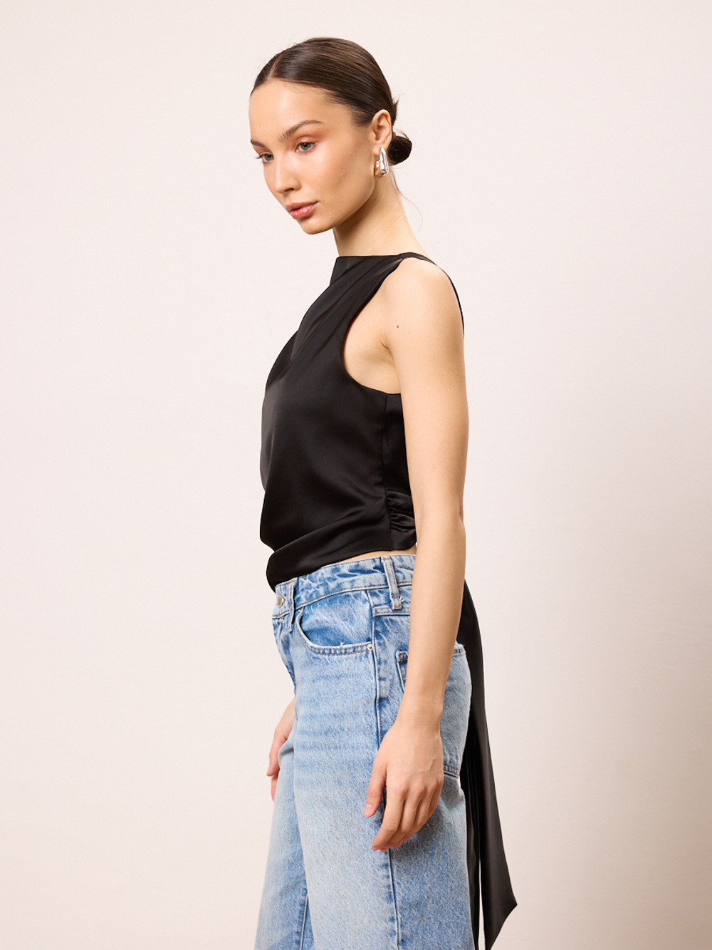 Топ блуза вечерний атласный с открытой спиной