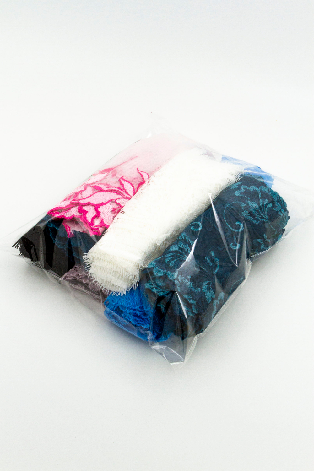 Набор отрезов кружева 3