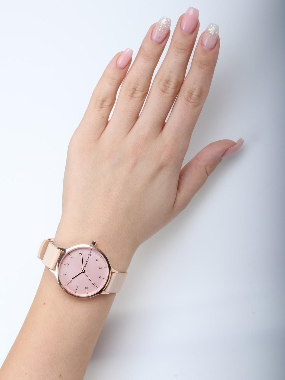 Женские наручные часы Skagen SKW2704