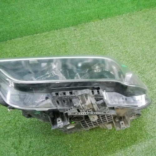 Фара левая BMW X1 F48 (2015-2019) LED (в пленке)