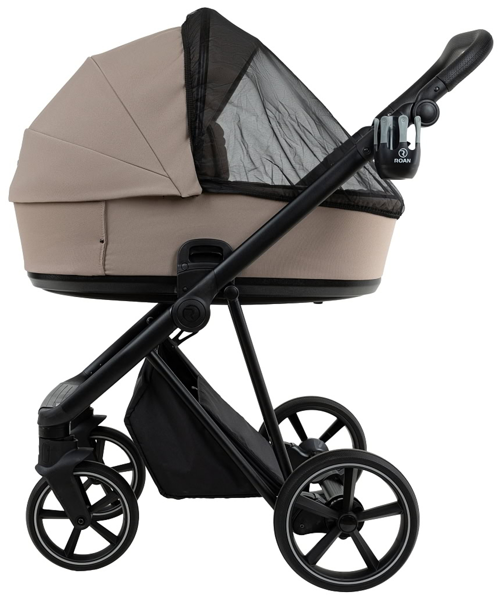 Детская коляска Roan Sol 2.0 3 в 1 с автокреслом Pituso Baesa Pro Black,Beige Canopy SLL/31/T Hazel/Black/руч.Black