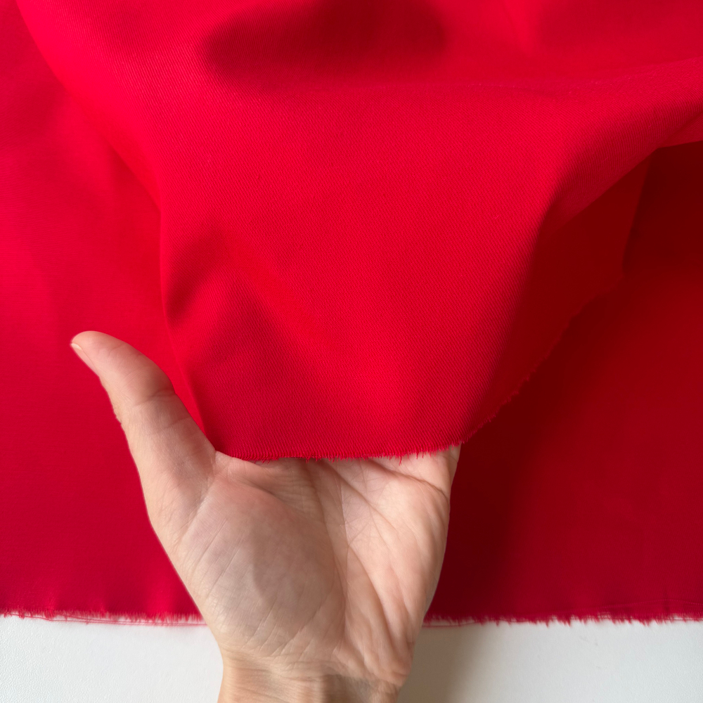 Джинса хлопковая (плотность 195 гр/м2) Алая