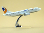 Модель самолета Boeing 737-300 (М1:100 AirUnion)