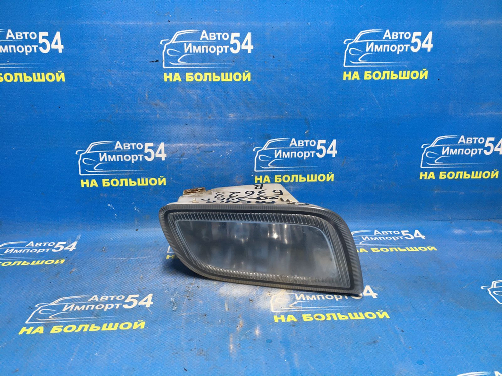 Туманка правая TOYOTA CORONA PREMIO 1997-2001