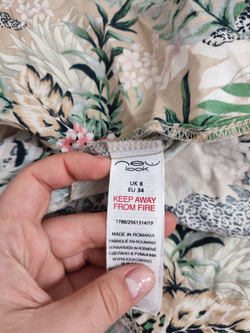 Платье New Look с летним принтом 36 размер