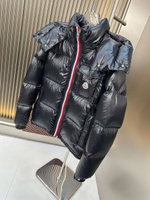 Пуховик Moncler
