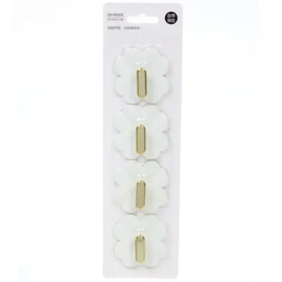 Крючки в наборе 4шт пластиковые на липкой основе «ЛАМИНГТОН», цвет белый, нагрузка 2кг/5,5см(блистер)