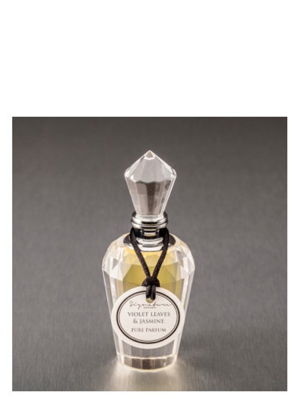 Signature Fragrances Violet Leaves and Jasmine
