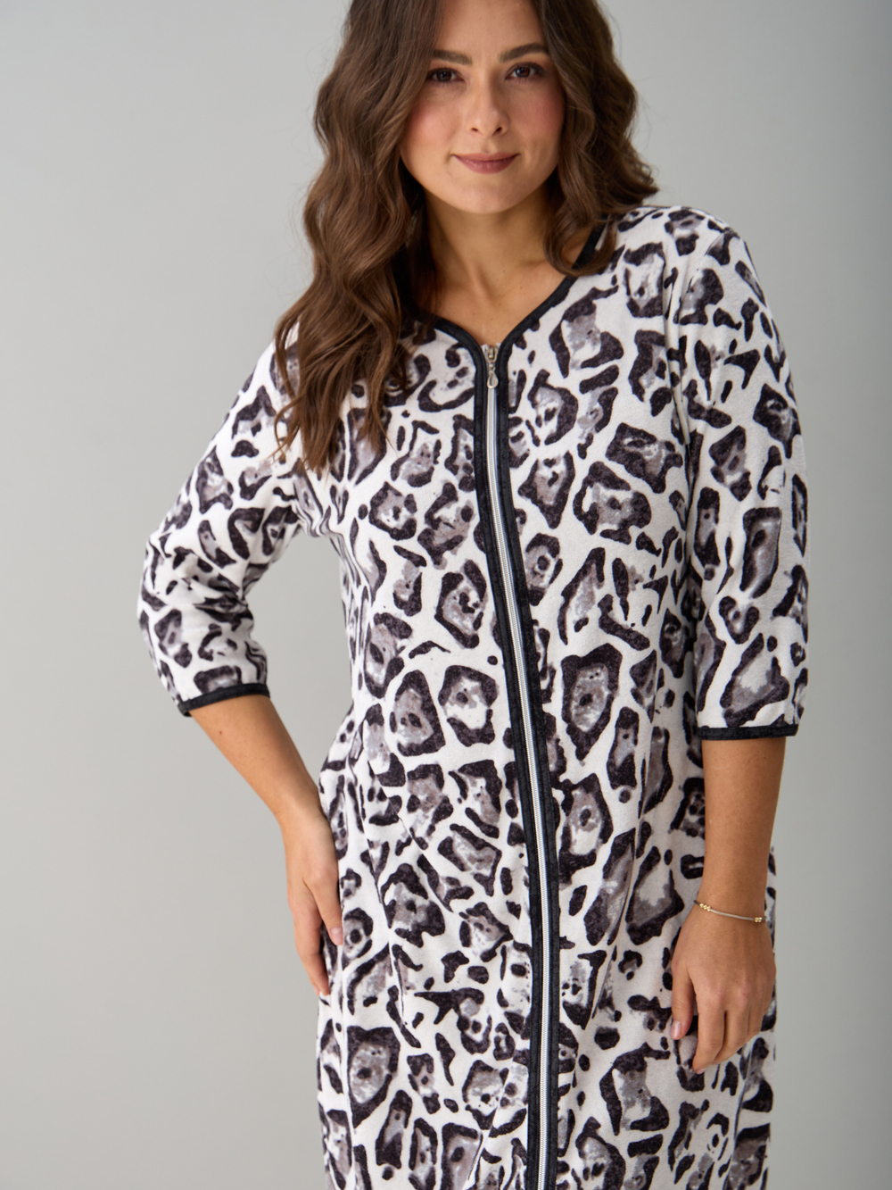 Халат Хм-562/серый-акварельлеопард