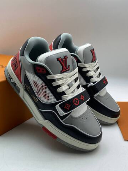 Кроссовки Louis Vuitton