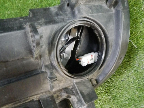 Фара левая Genesis G90 (2016-2019) LED