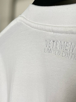 Футболка Vetements