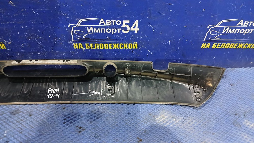 Спойлер NISSAN LIBERTY 1998
