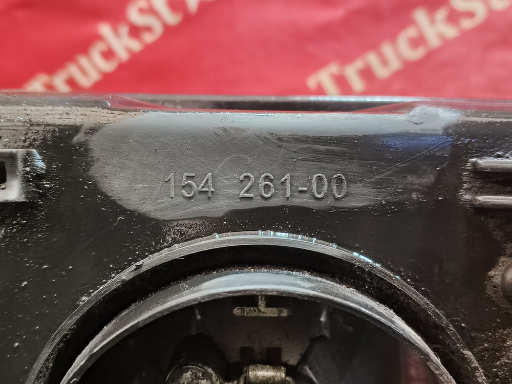 Фара передняя левая