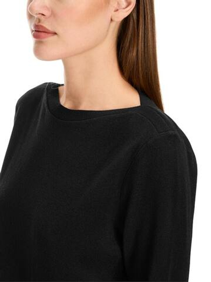 Marc Cain Джемпер базовый из вискозы с накладным карманом