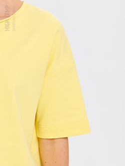 Плотная футболка из футера 2-нитки с V-вырезом HIGH TEMP