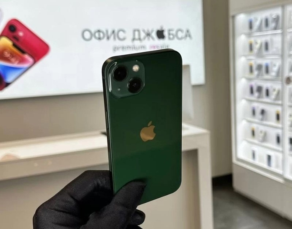 iPhone 13, 256 ГБ б/у